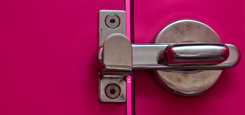 Childproof Gate Lock in Downey, California